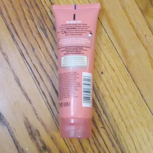 SOAP & GLORY HEEL GENIUS FOOT CREAM MOISTURIZER FULL SIZE 125ML NEW - Picture 6 of 7